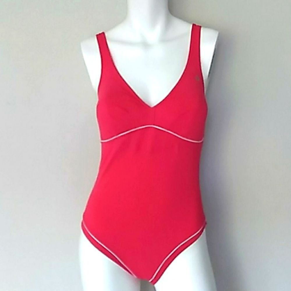 Aqua Sphere Infinity Pink Bathibg Suit. NWT